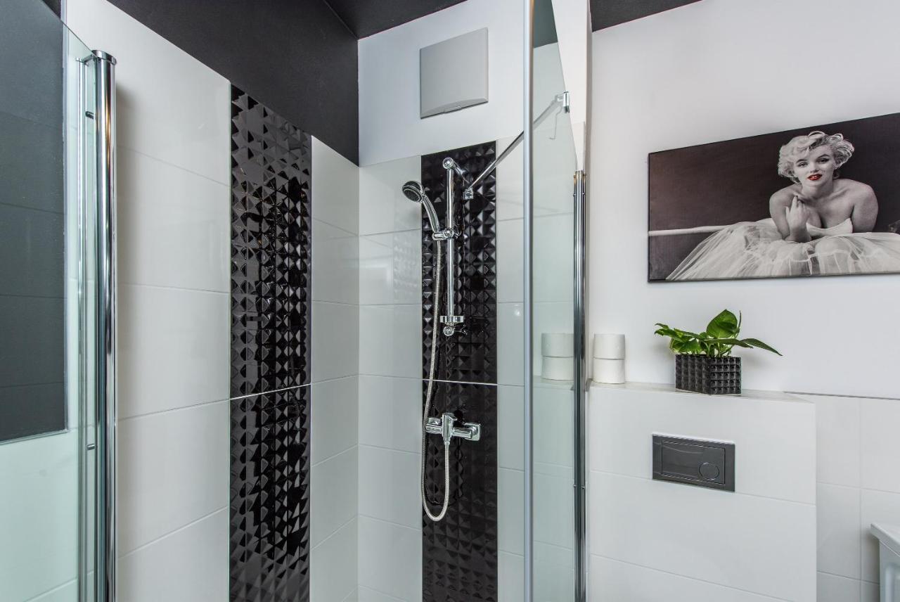 Apartament Nikola Gdańsk Exteriör bild