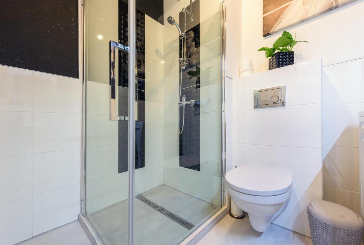 Apartament Nikola Gdańsk Exteriör bild